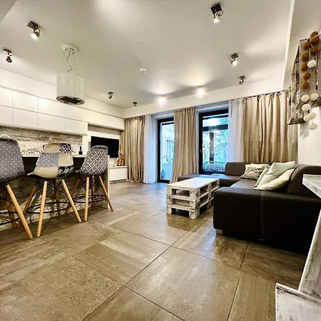 Nad Jeziorem Pluszne W Mierkach Apartment