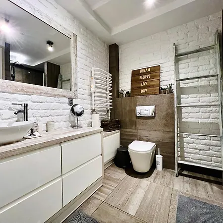 Nad Jeziorem Pluszne W Mierkach Apartamento